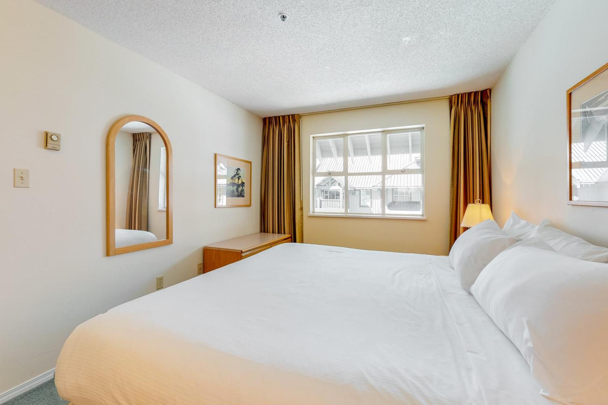 Glacier Lodge Whistler Kamer foto